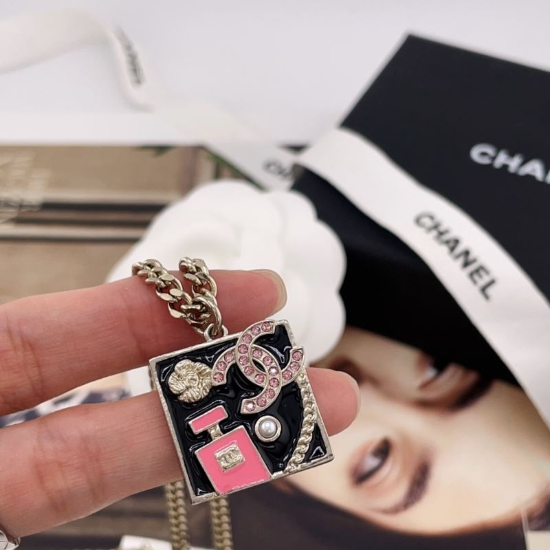 Chanel Necklaces